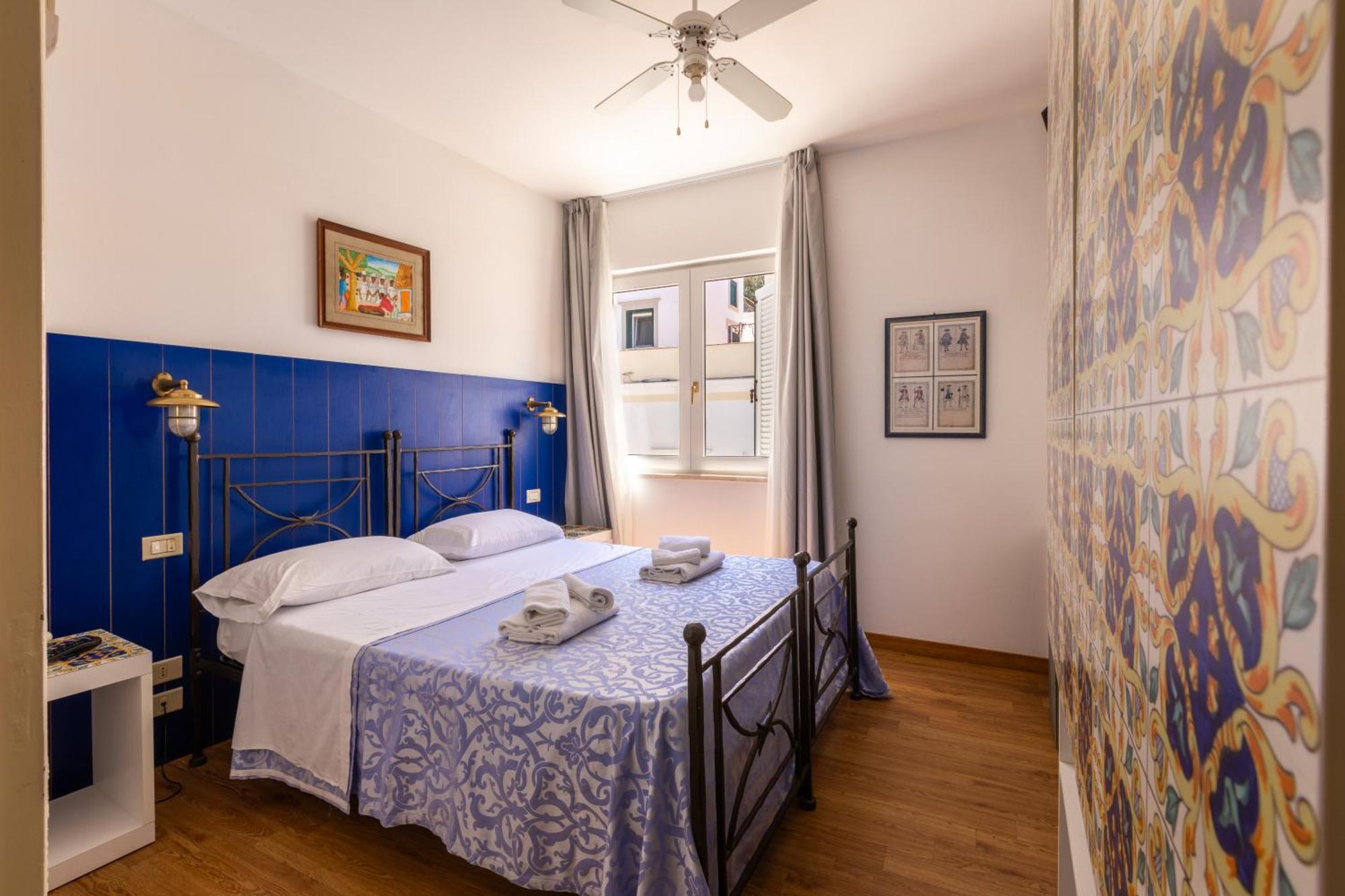 Hotel Torre Dei Borboni Ponza Kültér fotó
