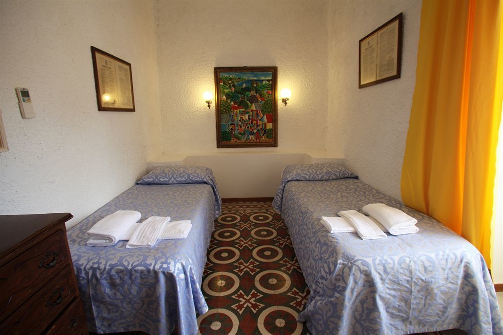 Hotel Torre Dei Borboni Ponza Kültér fotó